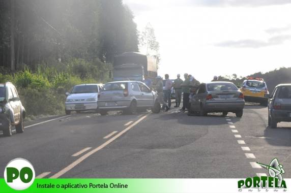 A motorista do Pálio, placas de Três Passos, é suspeita de ter 

provocado o acidente