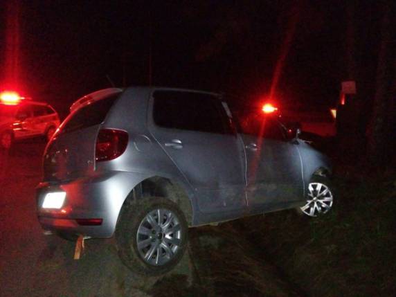 Grupo roubou carro de família em São Bento do Sul e foi interceptado
