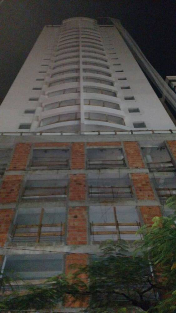 Tentativa de suicídio mobilizou Guarda Municipal, GOP, Agentes de Trânsito, Polícia 

Militar, Corpo de Bombeiros e SAMU de Balneário Camboriú