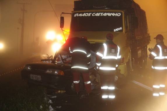 Colisão ocorreu no km 92 da rodovia, na chegada à Capital; vítima ainda não foi identificada