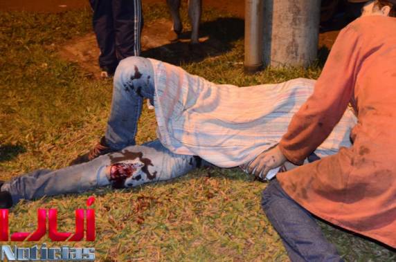 A colisão envolveu uma motocicleta e uma 

caminhonete