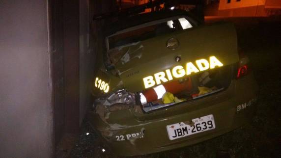 Duas explosões e quatro arrombamentos ocorreram em 

municípios de diferentes regiões do Estado entre a madrugada de sábado e este domingo