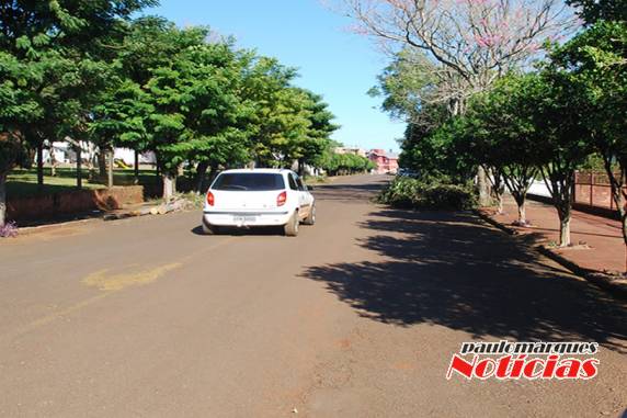 Local é movimentado e riscos de acidente se tornam 

eminentes