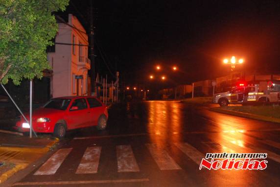 Depois de furtar um automóvel em Santa Rosa elementos fugiram para Três de Maio