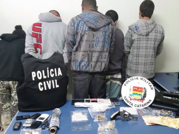 Em Criciúma, suspeitos eram integrantes de facção criminosa, diz polícia