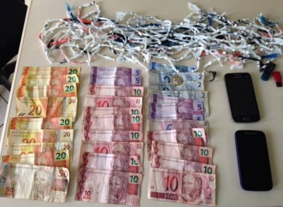 Ação conjunta da polícia civil e militar cumpriu 8 mandados de busca