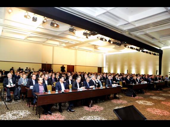 Nossa cooperação é a força para o 

crescimento é o tema do evento