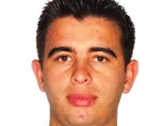 O acusado é irmão do golpista conhecido como Bussunda. Golpista já foi preso em Três de Maio aplicando golpe do bilhete