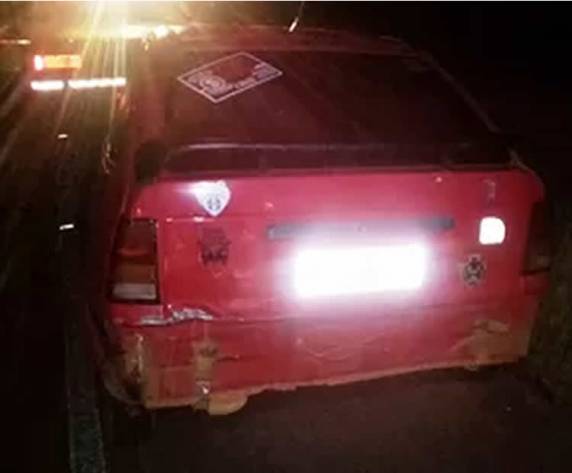 Ele estava empurrando o próprio carro quando foi atingido na SC-160