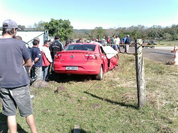 PRF informa que o acidente ocorreu por volta das 13h deste sábado (12)