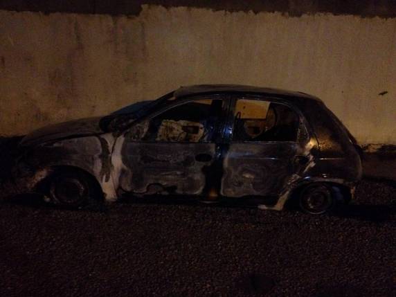 O veículo foi incendiado em Camboriú