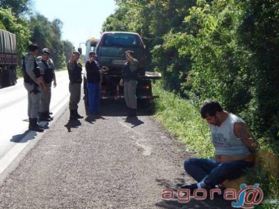 Marginais procedentes de Palmeira das Missões foram flagrados em Panambi com maconha, crack e 

cocaína