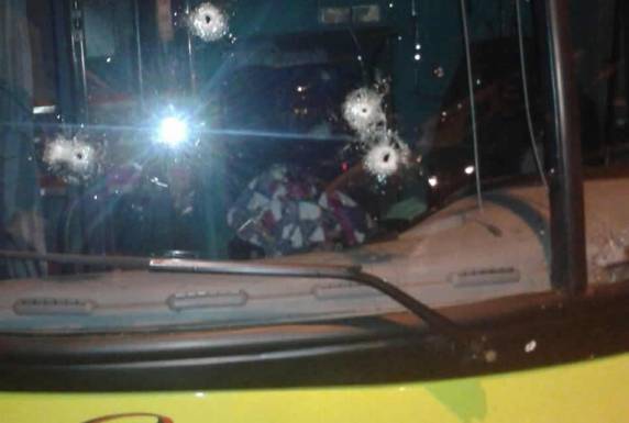 Um empresário de Três de Maio estava entre os passageiros, e foi 

atingido por bandidos com uma coronhada de revólver
