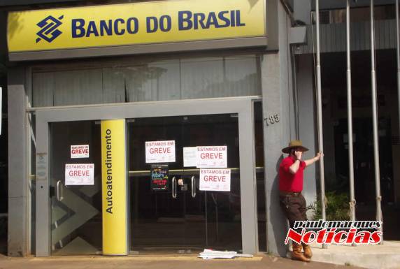 Não há 

atendimento nestas instituições bancárias, somente na sala de auto atendimento