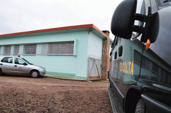 Vítima é uma menina de 14 anos