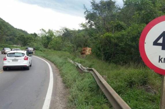 Acidente aconteceu entre Itaara e Santa Maria, no Vale do 

Menino Deus