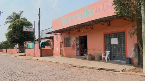 Mais de três mil moradores de São Martinho da Serra estavam sem luz quando foi feito o empréstimo; Escola chegou a suspender aulas