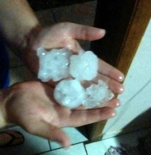 Granizo foi registrado no início da madrugada