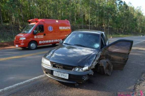 Dois acidentes envolvendo três veículos na BR 158 em Condor e um com um veículo na BR 

285 em Santa Bárbara do Sul