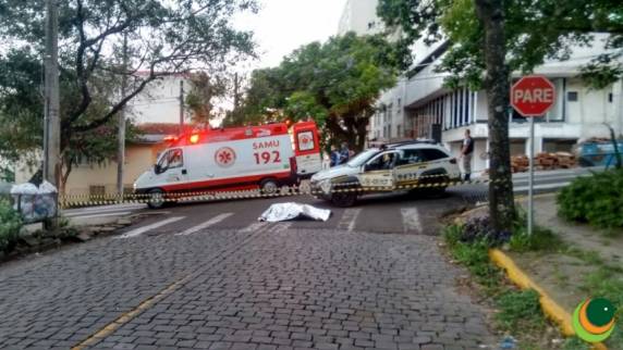 A vítima não possuía antecedentes, porém já era 

conhecido da polícia
