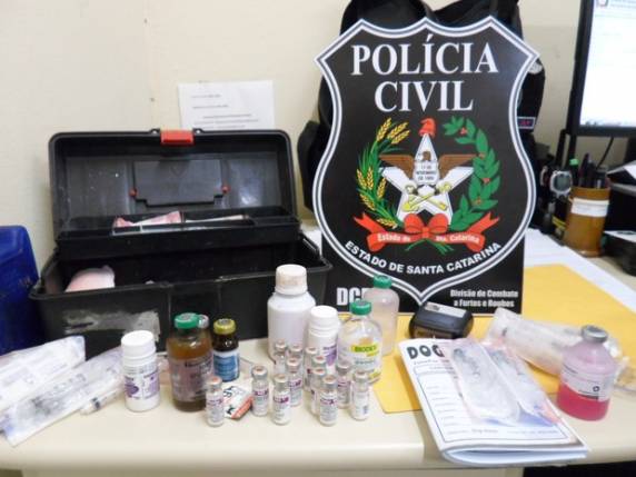 Animais pioravam após serem tratados pelo falso médico, 

diz polícia