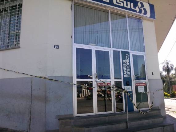 Banrisul de Jaguari foi alvo de bandidos na manhã deste domingo