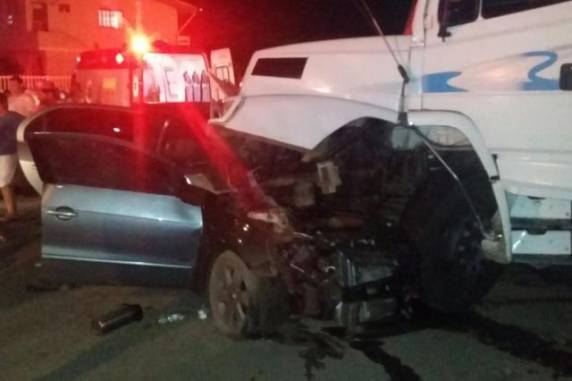 Motorista de caminhão estava embriagado e provocou o acidente