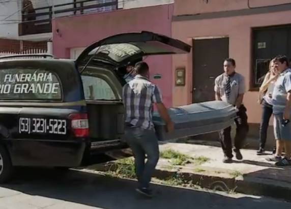 Vítima foi identificada como Tatiane Rodrigues Abreu, 29 

anos