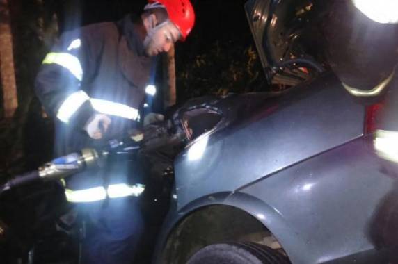 Bombeiros militares de Araquari auxiliaram no resgate
