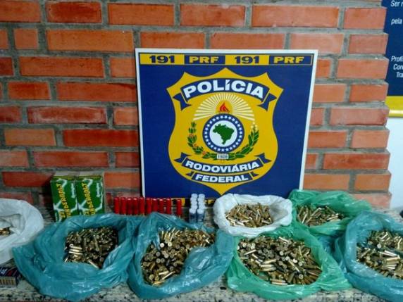 Suspeito de 20 anos de 

idade foi preso na BR-153, em Bagé, na Campanha