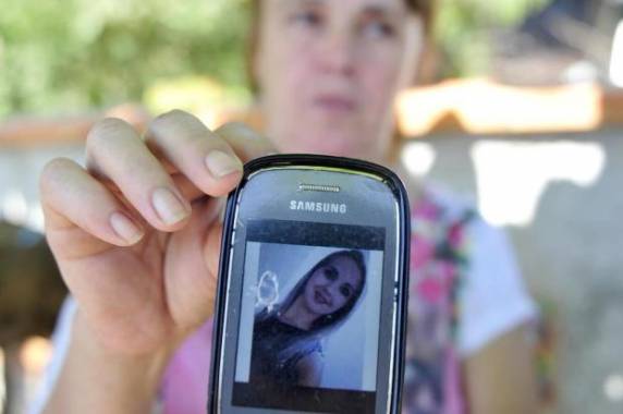 Familiares dizem que ela estava ansiosa pelo almoço de 

Páscoa na casa da mãe, onde será o velório