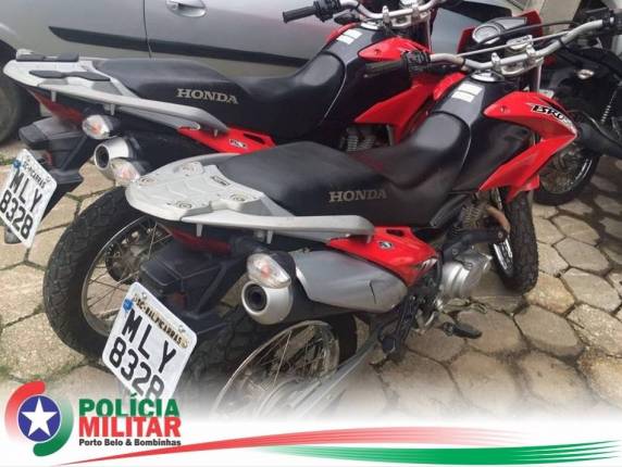 Tinha até duas motos GÊMEAS