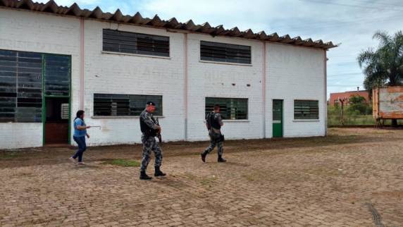 PRF e Brigada Militar permanecem em buscas ao fugitivo