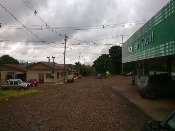 Assaltantes fugiram a pé em direção ao bairro Frei Olímpio