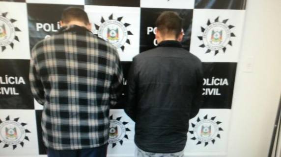 Ação foi motivada por mensagem enviada pelo radialista ao WhatsApp da esposa de um dos 

agressores