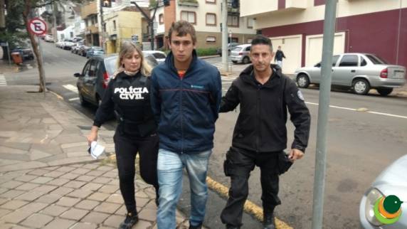 Policial estava à paisana no local quando suspeito efetuou os disparos