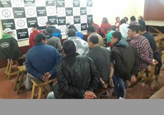 Mais de 200 policiais cumprem 40 mandados de prisão e outros 40 de busca e apreensão no município