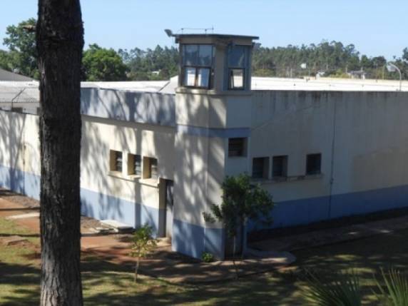 Homem não aceitava separação da mulher e tentou matar filha, diz polícia