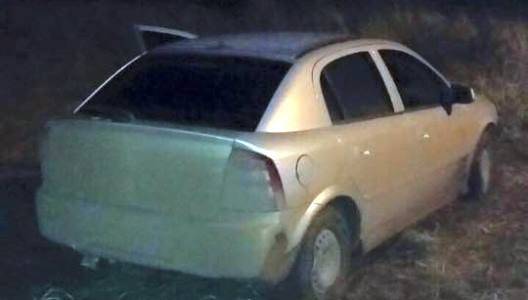 Casal e Caseiro foram mantidos reféns por bandidos desde as 

17h até as 23h30min desta quarta-feira