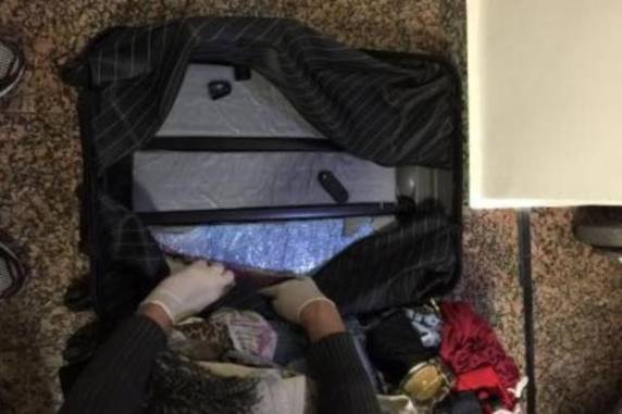 Droga foi encontrada escondida em três malas pelo raio-x do Aeroporto Salgado Filho 