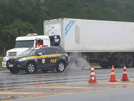 Carga 

foi retida na Grande Florianópolis, nesta segunda-feira (8)