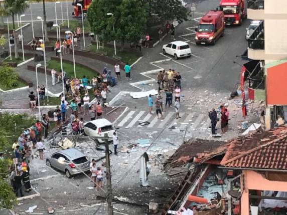 Explosão foi causada por vazamento de gás, segundo PM