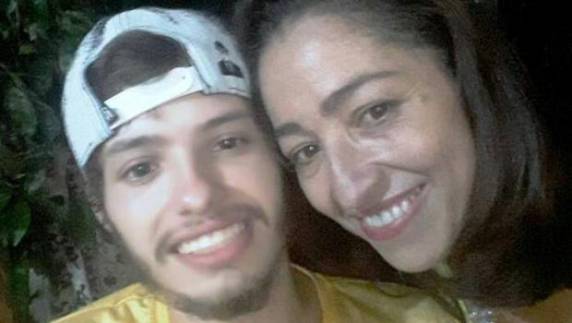 Motorista que atropelou o grupo fugiu sem prestar 

socorro
