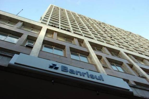 Banco terá que devolver valores do 13º antecipado em cinco dias