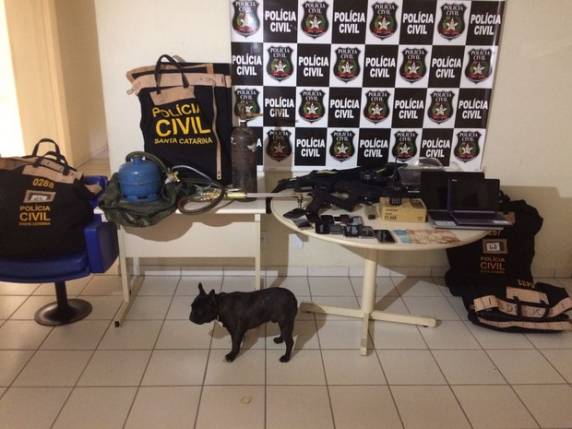 Criminosos realizavam cerca de seis arrombamentos por dia, diz polícia