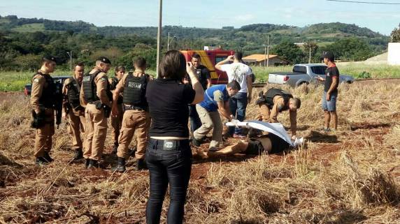 Na madrugada desta segunda-feira (24), cerca de 50 ladrões fortemente armados invadiram a sede de uma transportadora de valores em Ciudad del Este, na fronteira