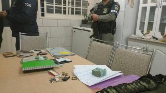 Esquema do tráfico conta com taxistas, que 

transportavam o passageiro e a droga