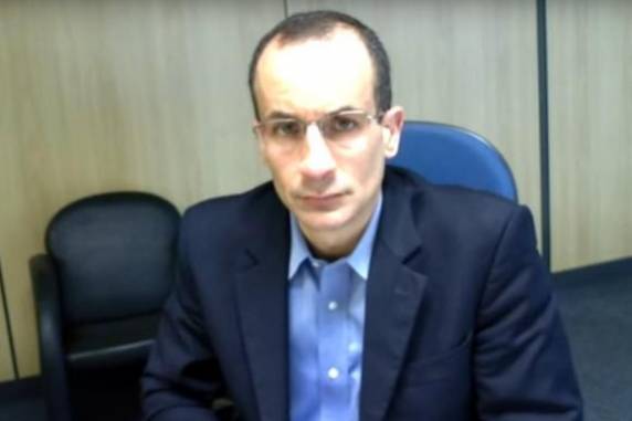 Dono de uma fortuna de R$ 10 bilhões e acostumado à adulação das autoridades que costumava subornar, empresário cumprirá 

restante da pena em prisão domiciliar