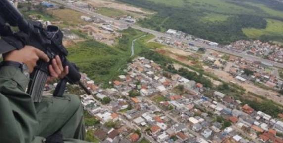 Mortes ocorreram no fim de semana em locais onde há disputa por áreas para venda de drogas, segundo 

coronel Araújo Gomes