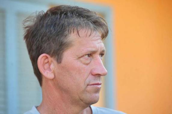 Osni Geraldi teve o muro de sua casa atingido e viu o momento da queda que causou três mortes